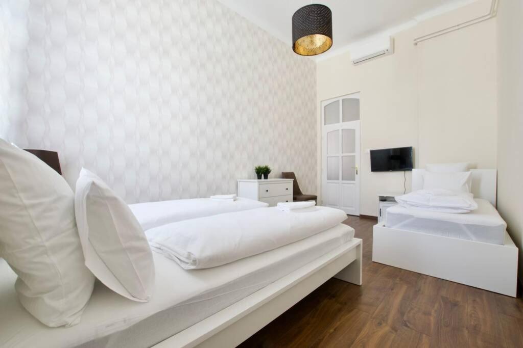 Premium By Hi5-vaci Str. 3 Bedroom Apartamento Budapest